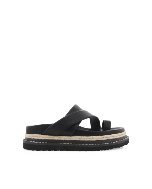 ARMAS - BLACK
