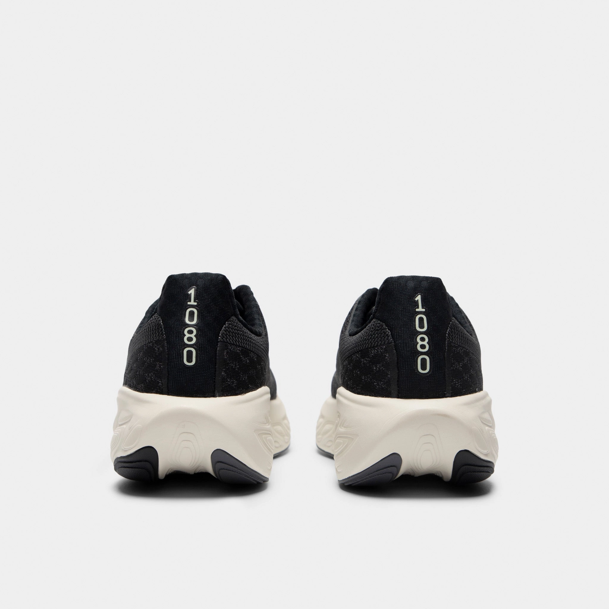 New Balance Fresh Foam X 1080v14 Black / Magnet - Linen