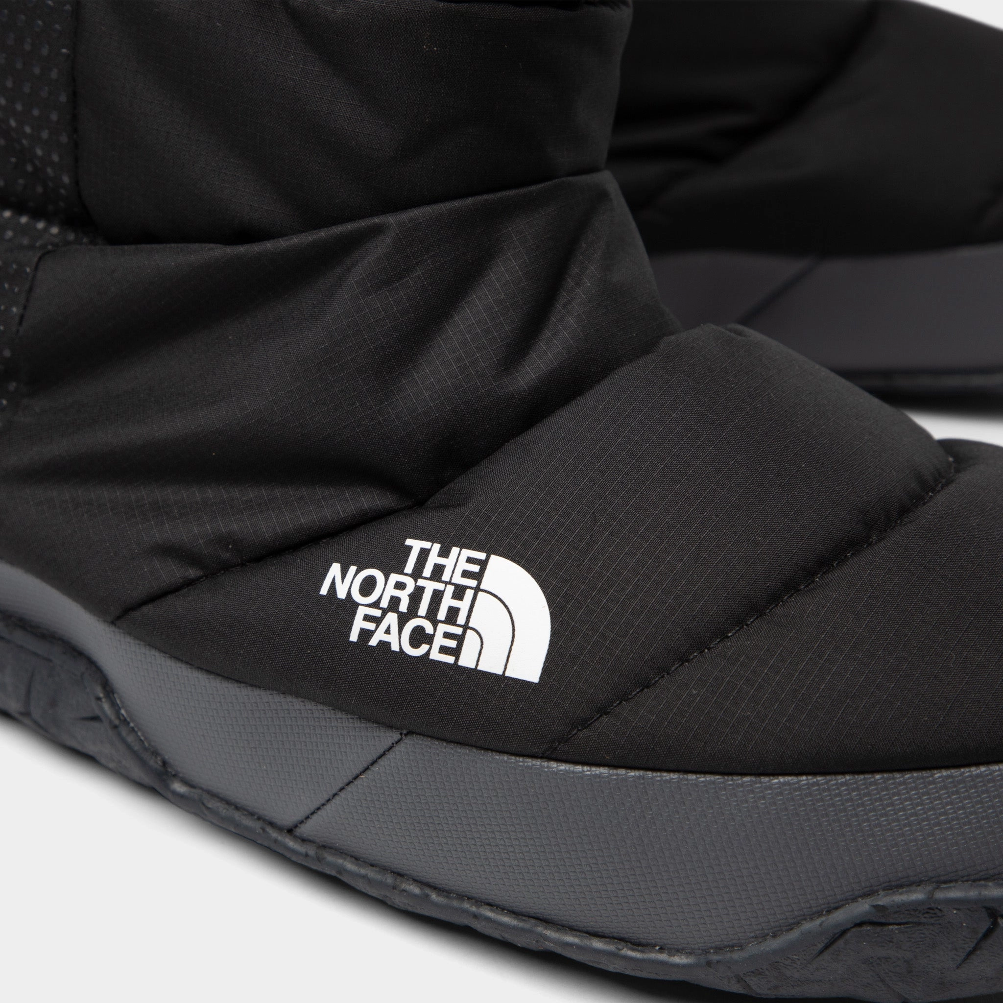 The North Face Nuptse Après Bootie TNF Black / Asphalt Grey