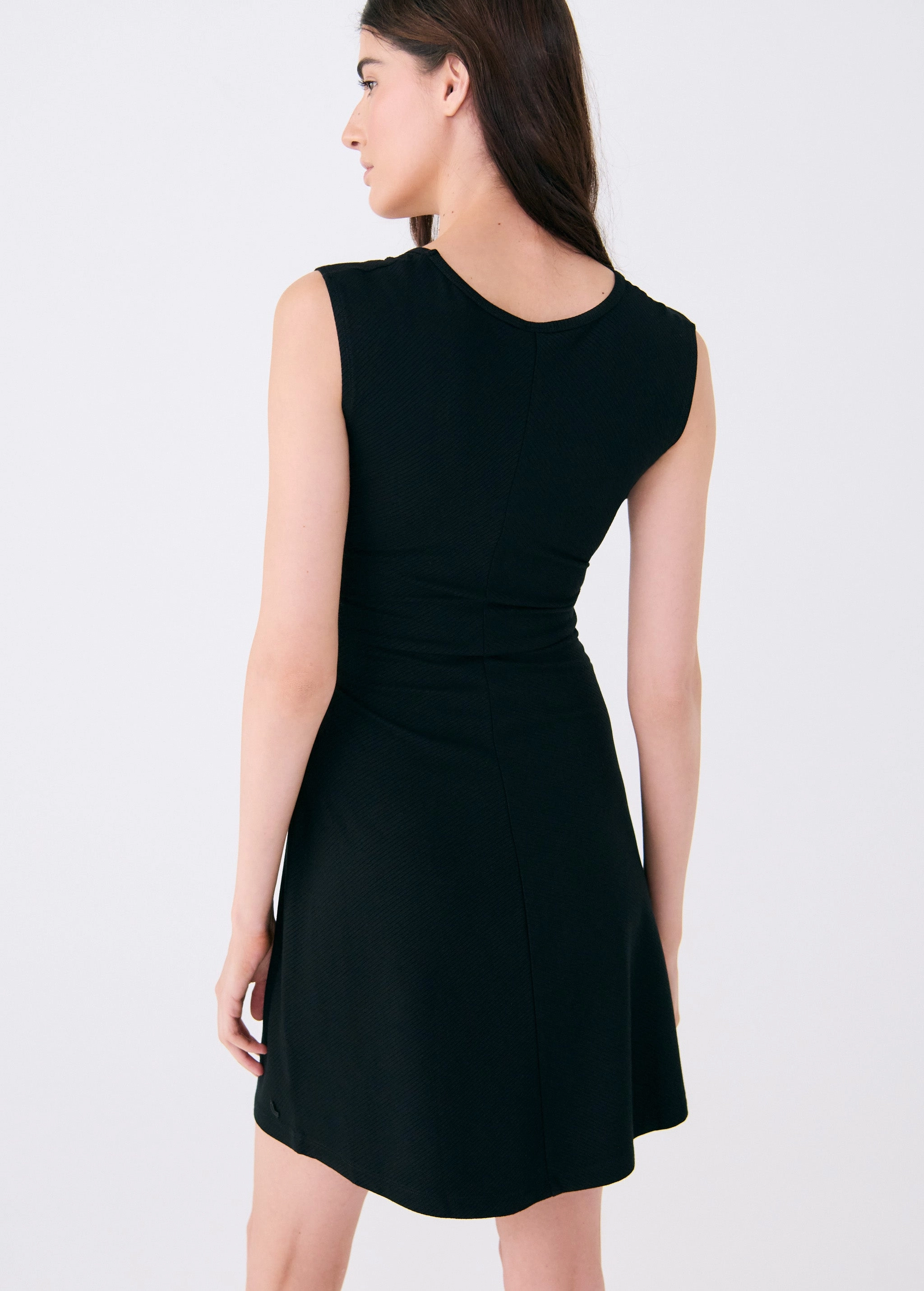 Traverse Ruched Short Sleeve Dress