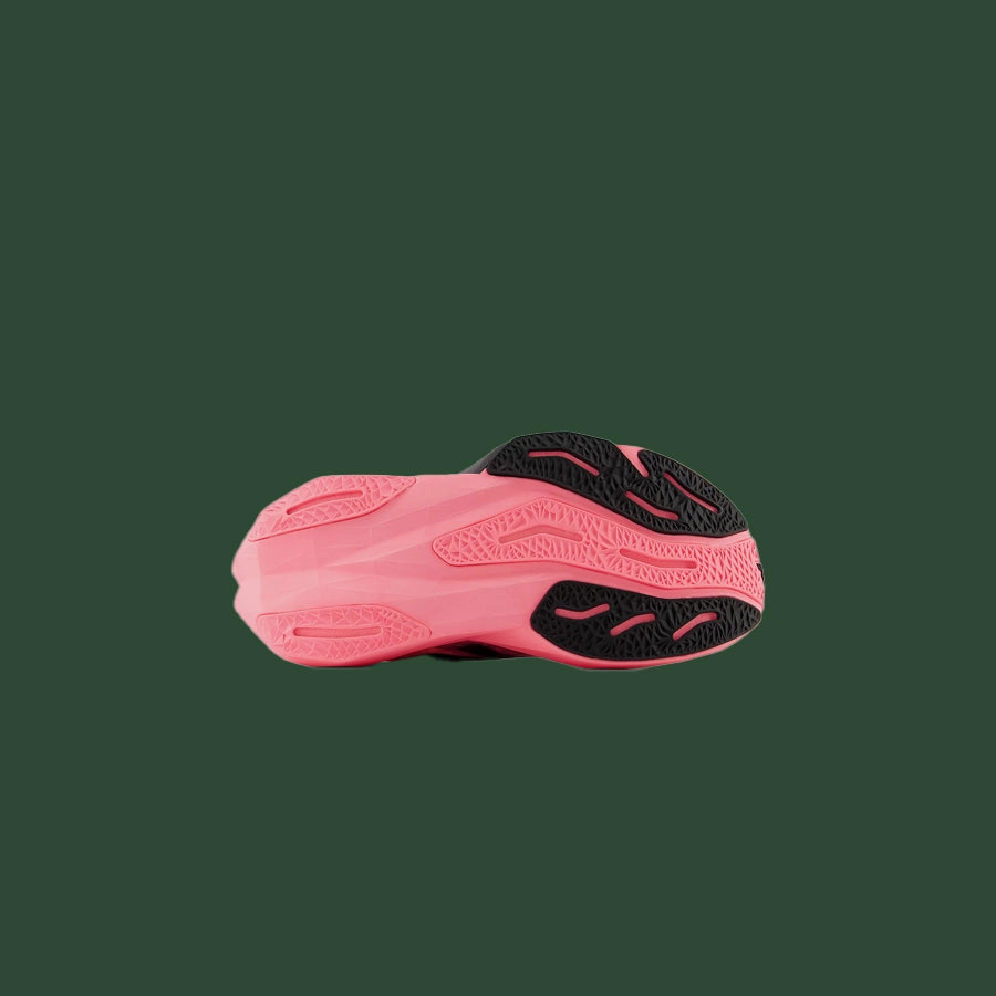 Women's New Balance FuelCell Rebel v4