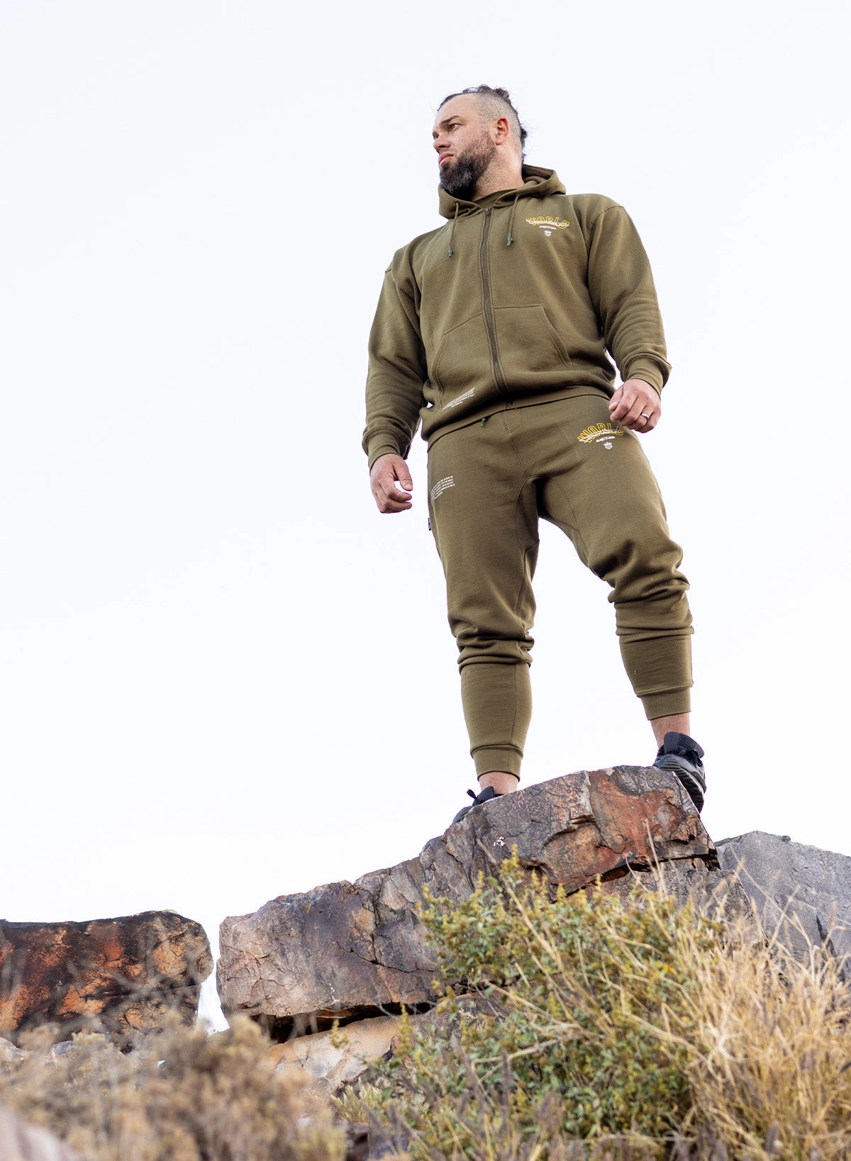 WORLD DOMINATION ZIP UP - OLIVE